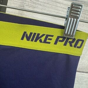 Nike Pro Crop Leggings